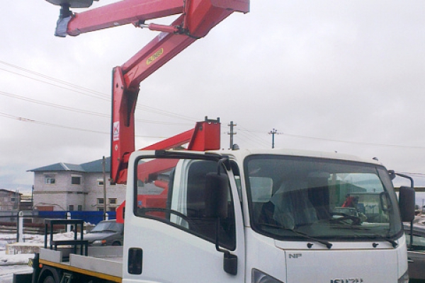 ISUZU NMR85HE4 - PK130