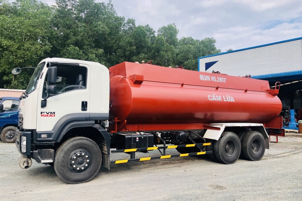 ISUZU FVM Bồn nhiên liệu