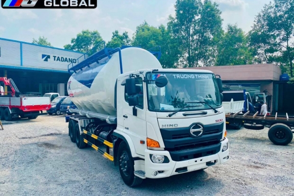 HINO FL8JT7A Bồn Chở Thức Ăn Gia Súc