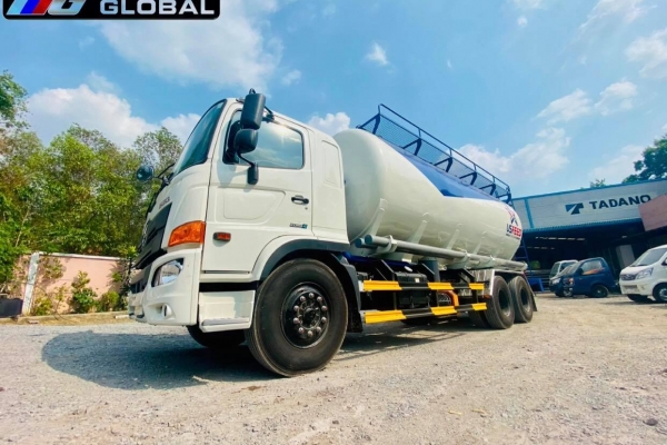 HINO FL8JT7A Bồn Chở Thức Ăn Gia Súc