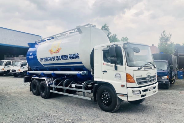 HINO FL Bồn chở cám thổi