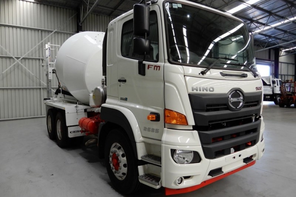 HINO FM Bồn trộn 8m3