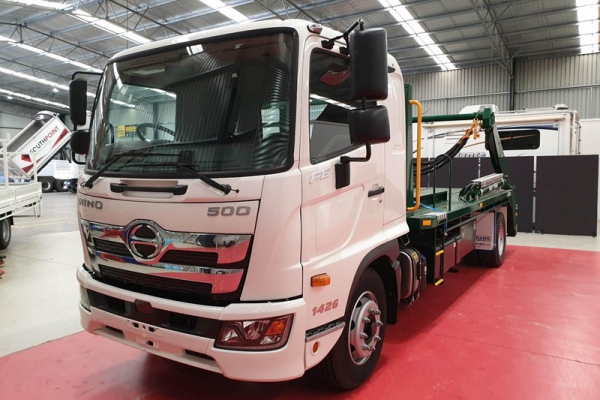 HINO FC chở bùn