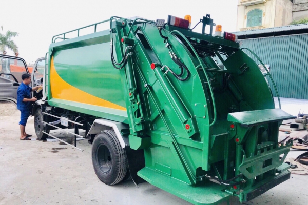 HINO DUTRO cuốn ép rác