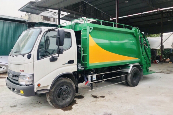 HINO DUTRO cuốn ép rác