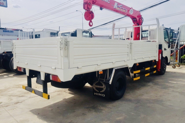 HINO XZU gắn cẩu Unic 3 tấn