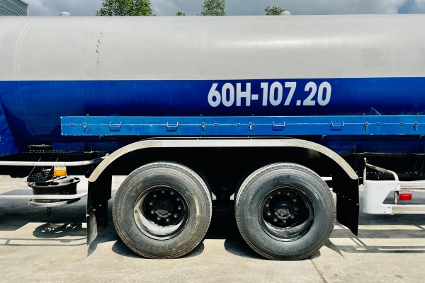 HINO 3 chân bồn chở oxy lỏng